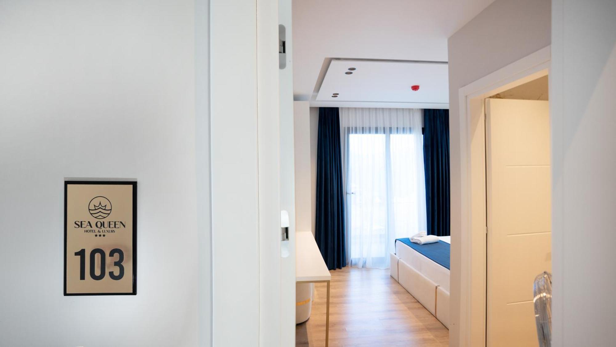 Sea Queen Luxury Hotel