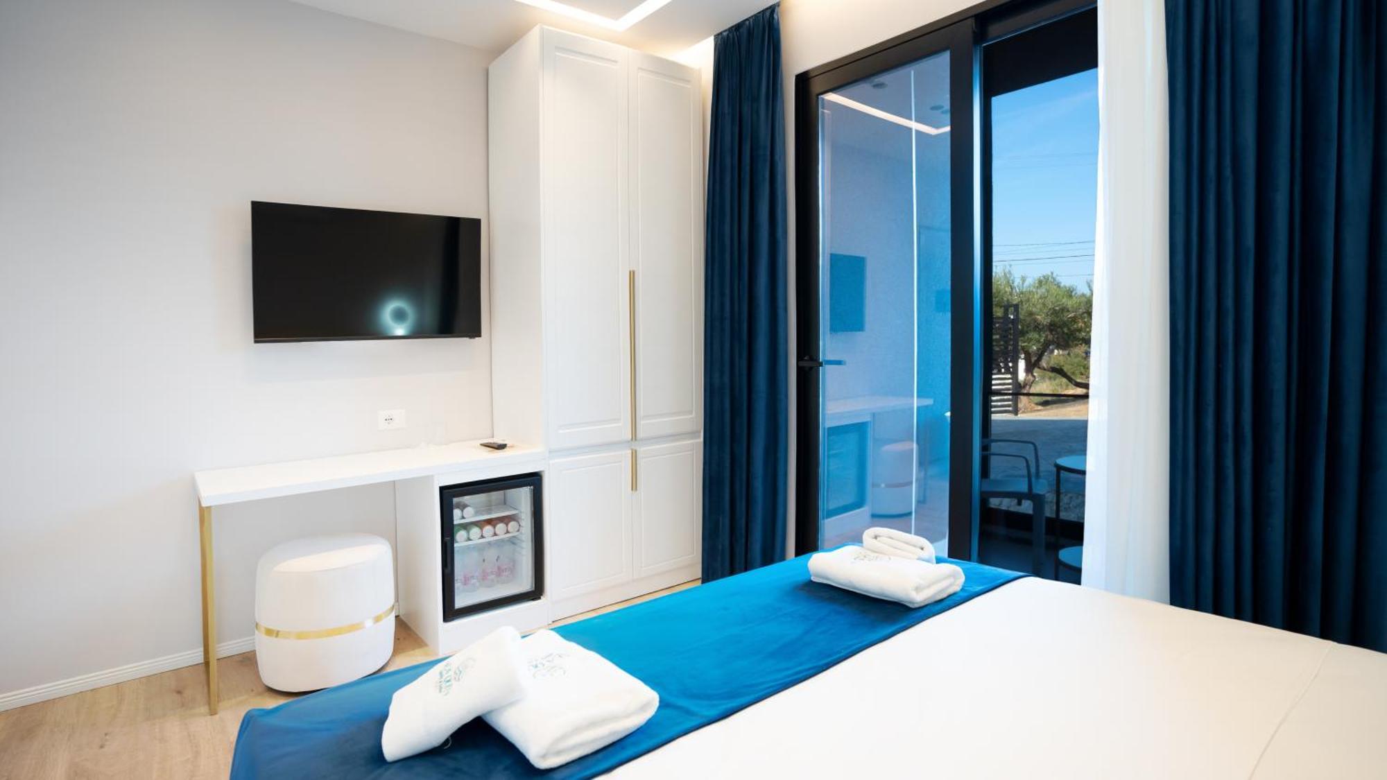 Sea Queen Luxury