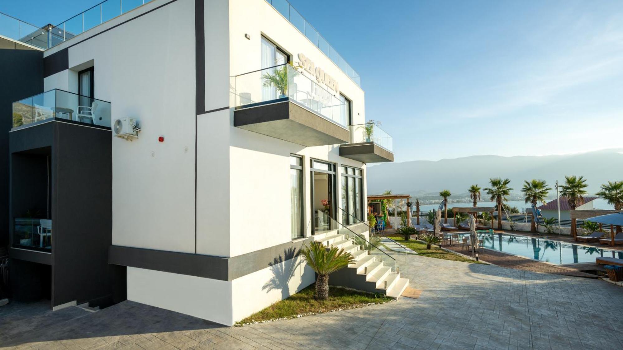 Hotel Sea Queen Luxury Radhimë