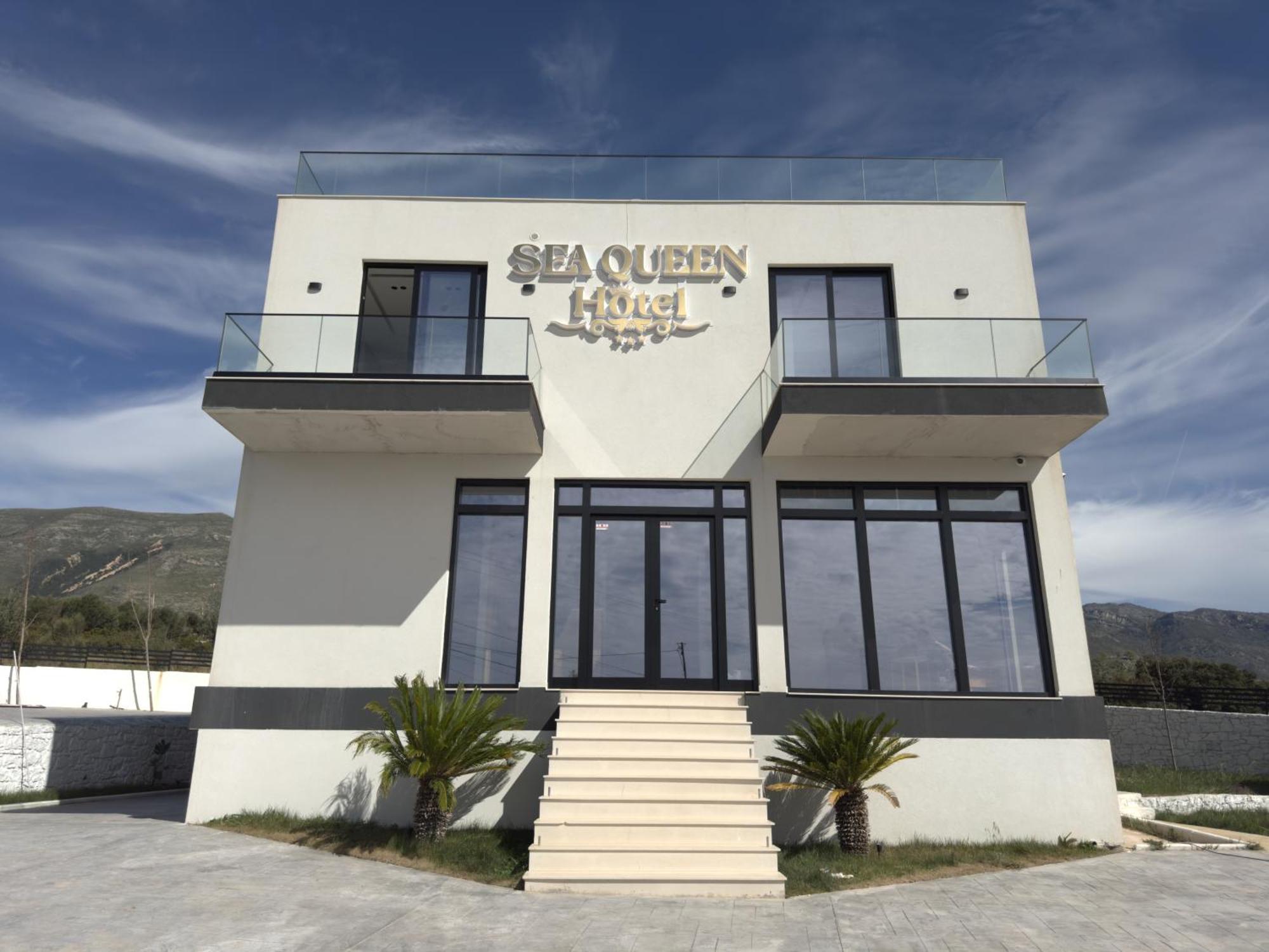 Sea Queen Luxury Hotel 3*