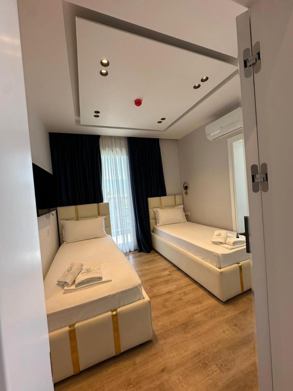 Hotel Sea Queen Luxury 3*