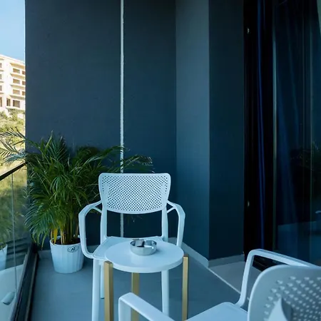 Sea Queen Luxury Hotel Radhime Exterior photo