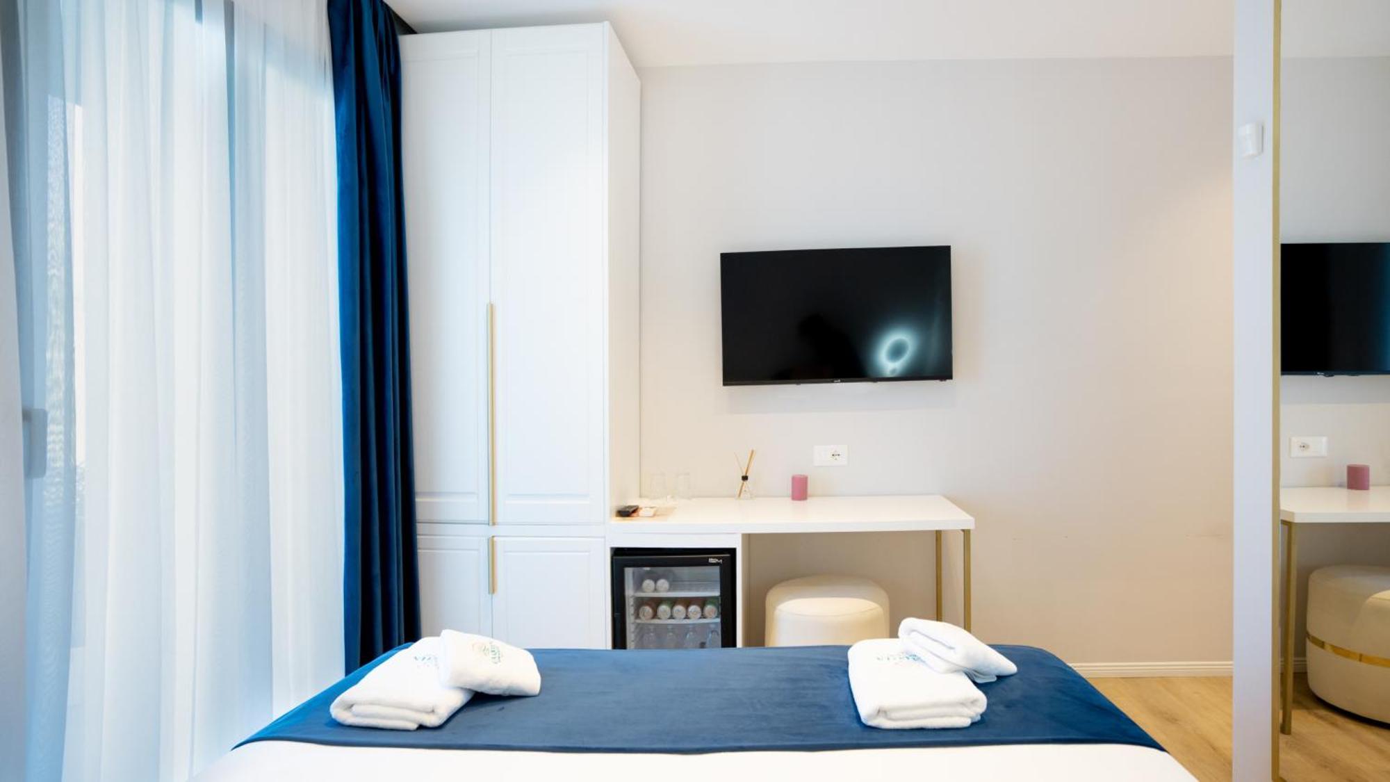 Hotel Sea Queen Luxury Radhime