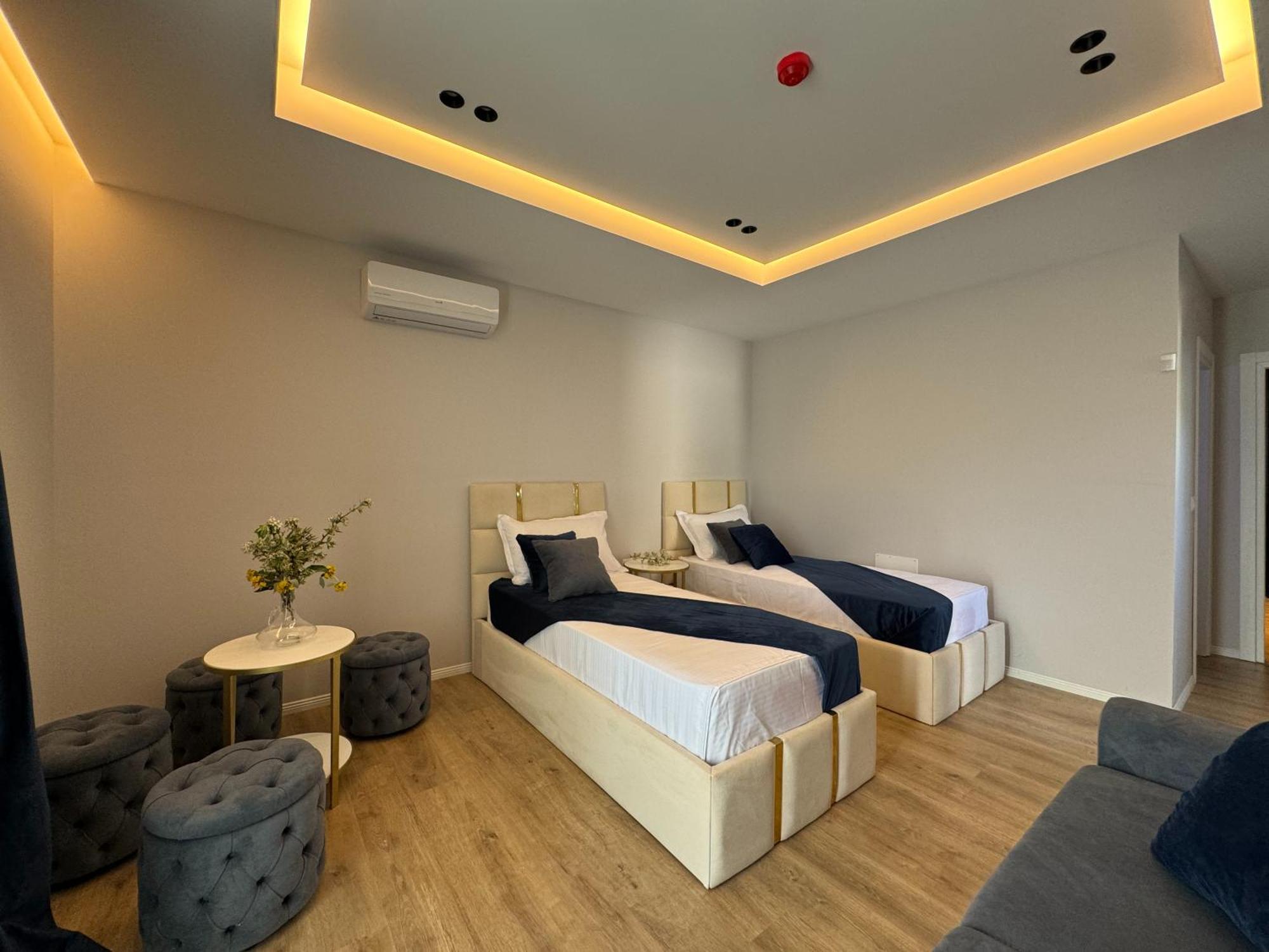 Sea Queen Luxury Hotel 3*